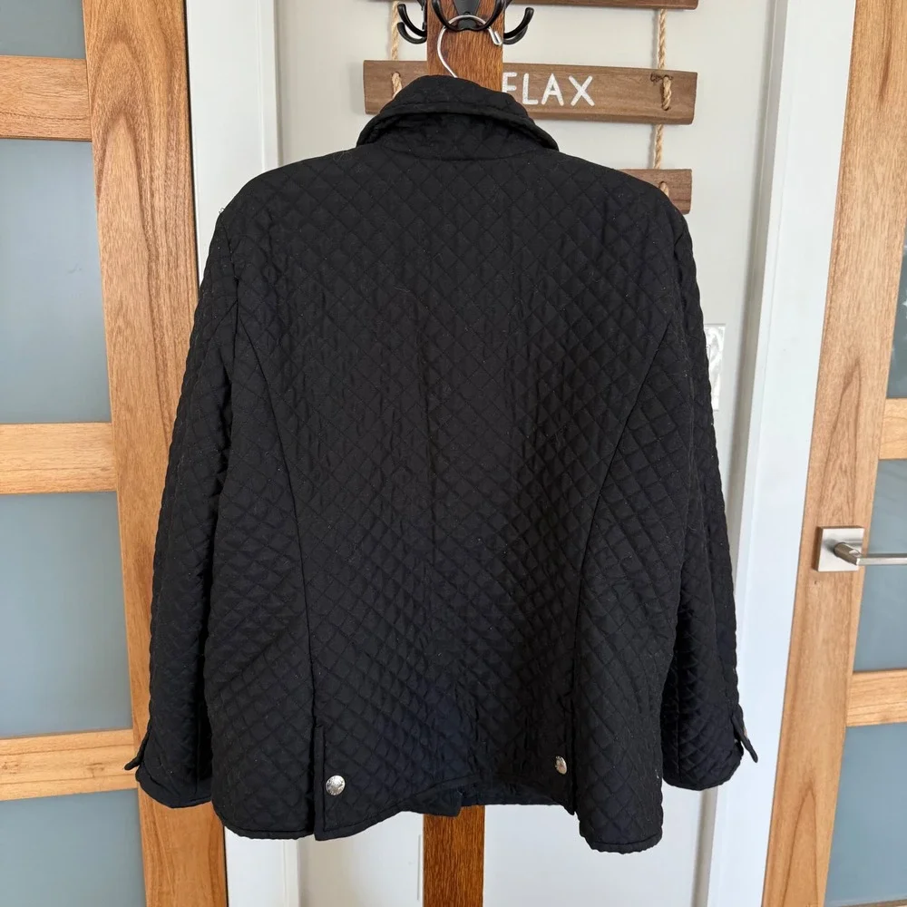 Chaps Black Quilted Diamond Stitch Snap Front Minimalist Jacket Womens Large EUC